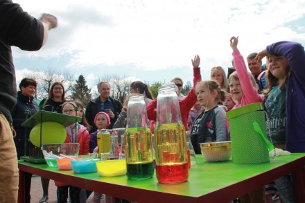 Naukowe show - eksperymenty fizykochemiczne